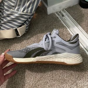 never used. no box or tags